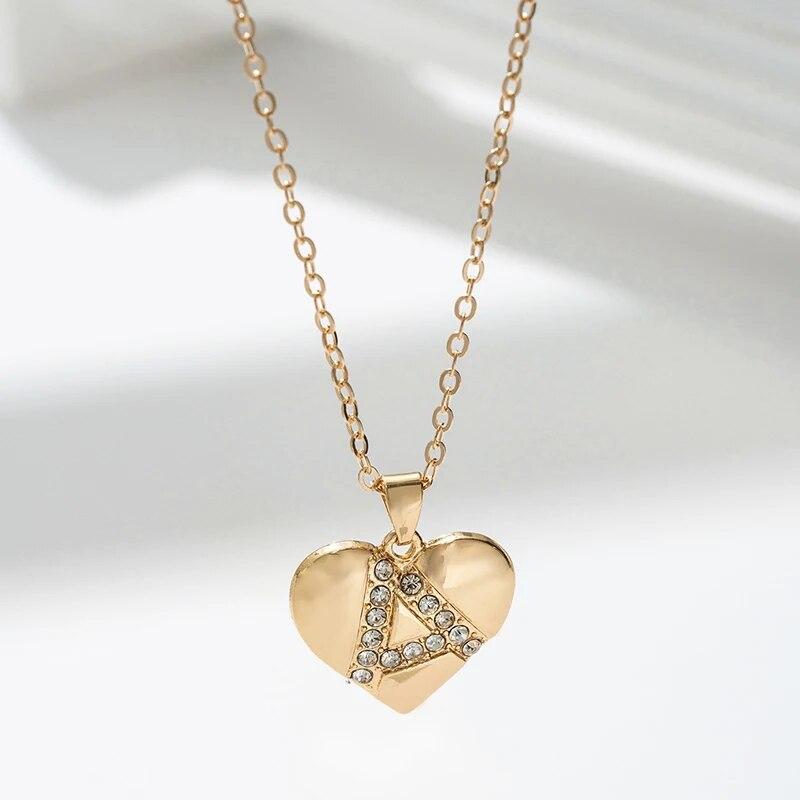 Classic Letter Gold Love Necklace Women's Simple Elegant Pendant Necklace Birthday Party Jewelry Accessories Gift