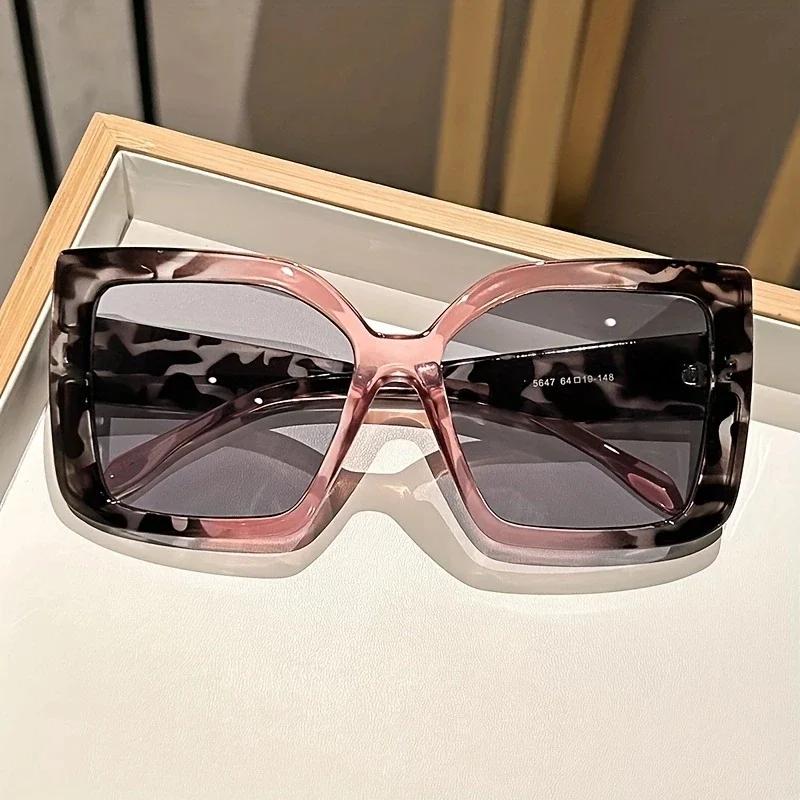 New Large Frame Oversized Square Sunglasses with Gradient Lenses Versatile Color Contrasting & Leopard Print Frames Glasses