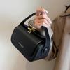 Classic Black Shoulder Bag Women's Versatile Retro Crossbody Square Bags 2026 New Large Capacity Textured Leather Flap Handbags