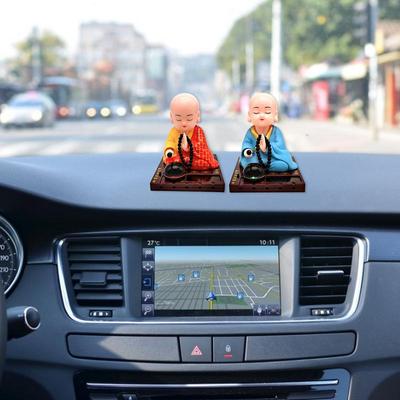 Accesorii pentru interiorul mașinii – Jucării auto şi decorațiuni