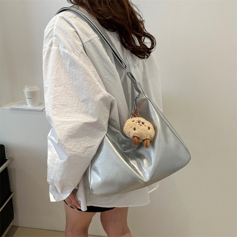 2024 Spring New Women's Casual Vintage Shoulder Bag Street Fashion Tote Bag