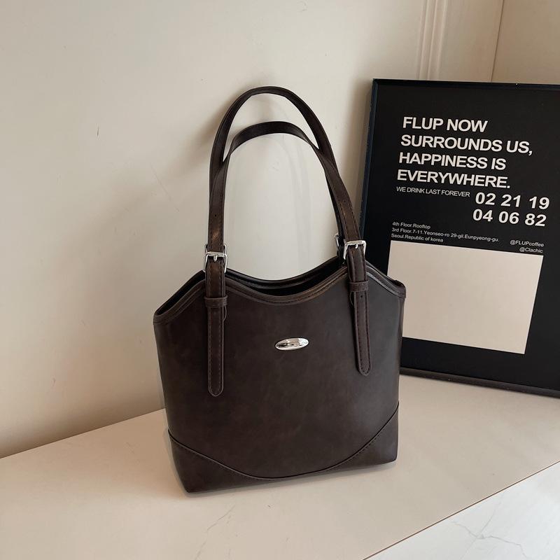 

Іноземне замовлення великої сумки для жінок 2024 року, нова повсякденна сумка через плече, модна осінь і зима, популярна приміська сумка