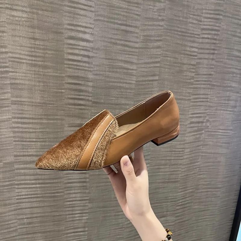 New Classic Women's Low Heel Pointed Shallow Mouth Shoes Luxury Designer Patch Casual Shoes Popular Women