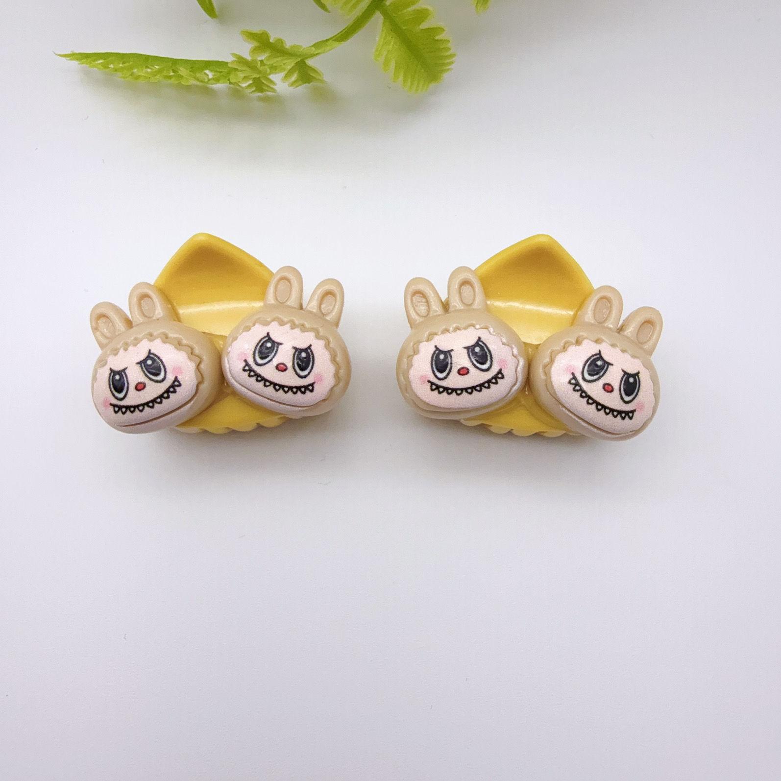 

Cute Labubu Clips Summer Children s Resin Cat Ear Clips, Colorful and Full of Fun, 3-6 Years Old Hair Clips two yellow