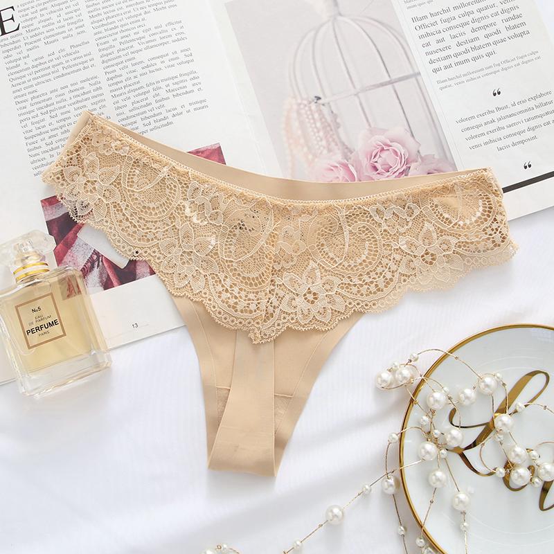 Women Floral Hollow Out Lace Panty Women's Sexy Lace Panties Low-Waist Briefs Sexy Perspective Intimate Female Underpants