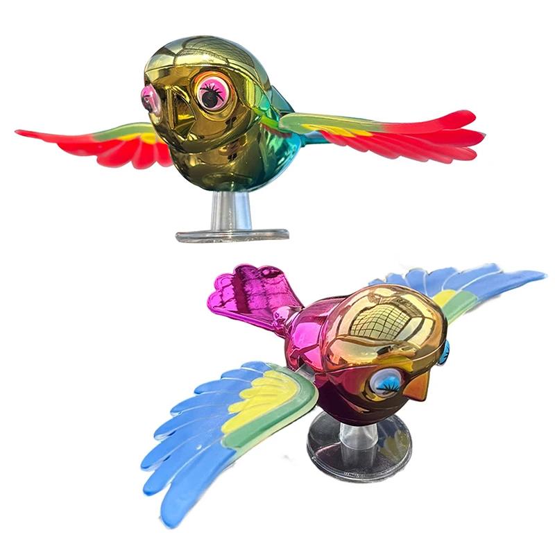 Simulation Fliegender Vogel Auto Ornament, Wackelnde Flügel Windbewegung Dekor, Niedlicher Begleitvogel für Motorrad & Auto Armaturenbrett