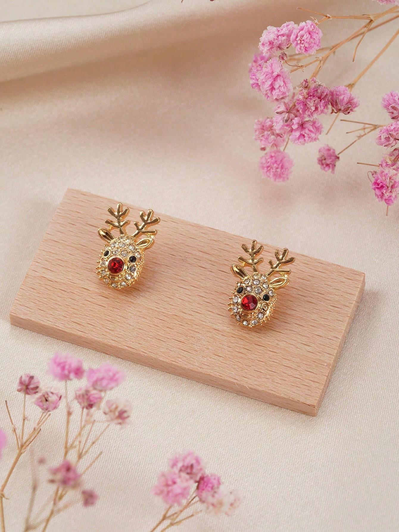 

Deer-Shaped Stud Earrings, Sparkly Deer Head Embellished Earrings, Perfect For Christmas.