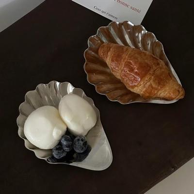 Shell Shape Stainless Steel Dish Plate Metal Cheese Plate Tableware Storage Jewelry Plate Table Decoration