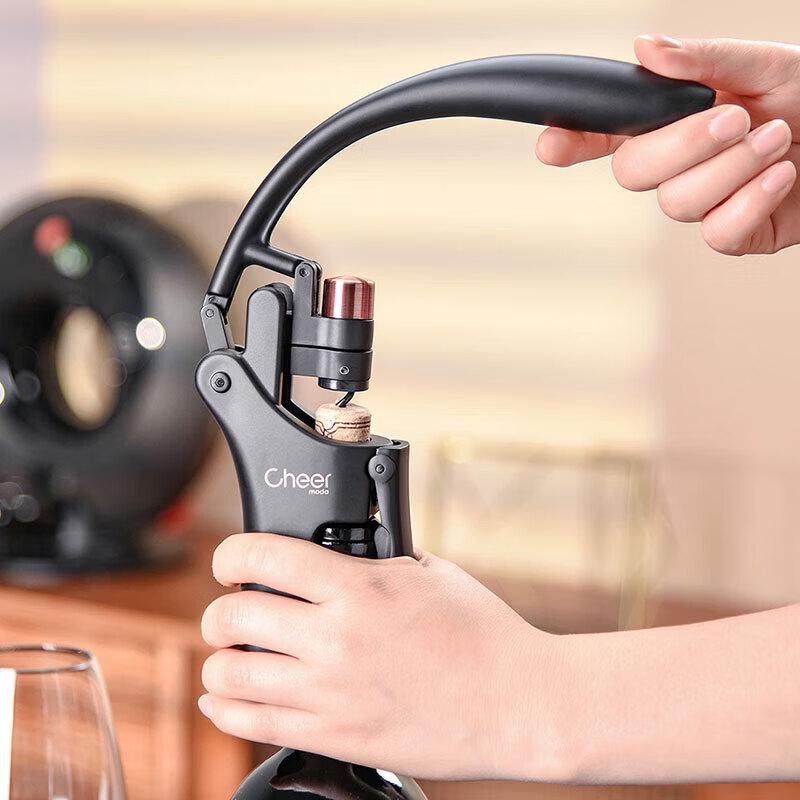 Shaduf Králičí otvírák na víno