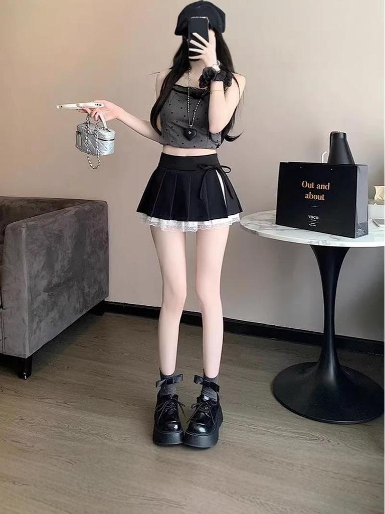 Sweet Pleated A-Line Mini Skirt with Lace Patchwork, High-Waisted and Anti-Exposure, 2025 Summer Collection