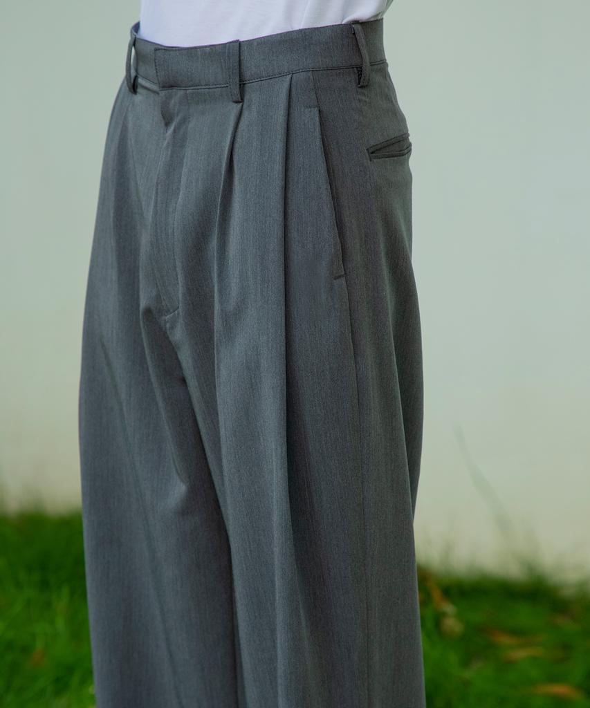 SIGNATURE [Summer Fabric Added] Double-Tuck Wide Slacks [Gray]
