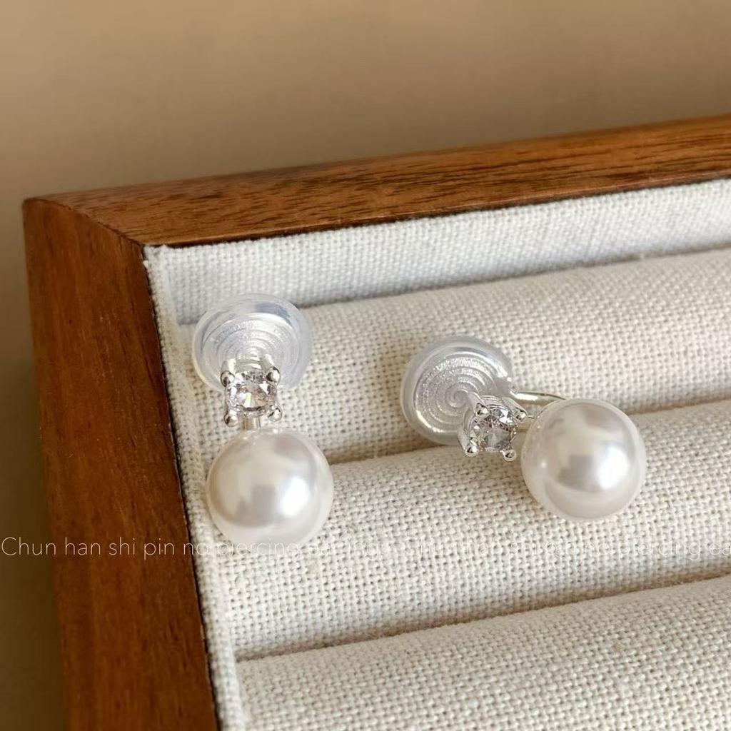 Princess Diana's classic flash diamond pearl ear clips without ear piercings, light luxury, niche high-end studs, exquisite and versatile earrings