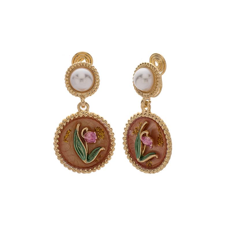 Pastorale ovale Tulpen-Clip-Ohrringe - Vintage-Blumenstil, kein Piercing erforderlich