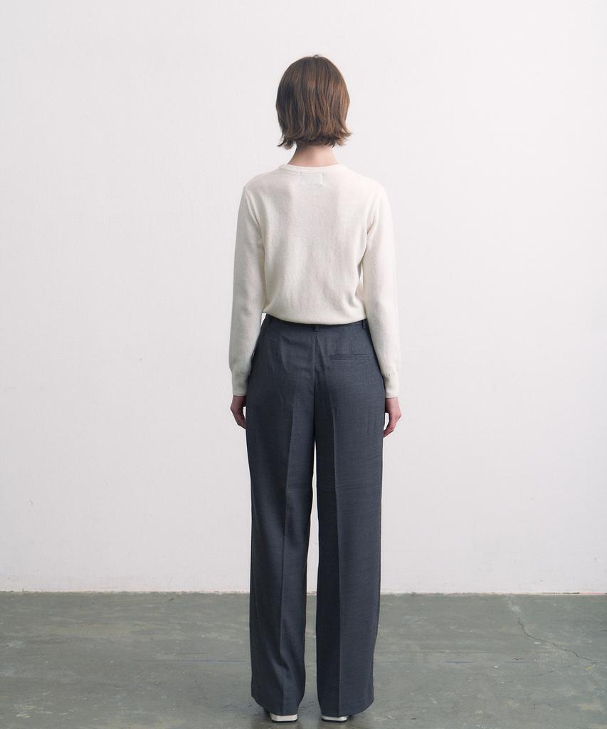 Tobaseu Cashmere Long Top (Ivory)