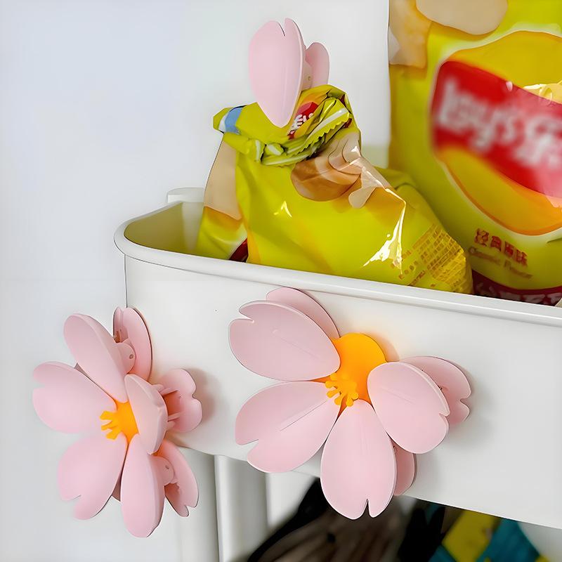 1pcs Kitchen Magnetic Cherry Blossoms Clips Ziplock Refrigerator Message Notes Strip Magnet Sticker Photo Home Sealing Clip