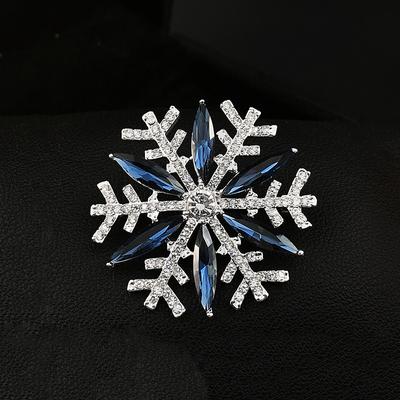 Crystal Snowflake Brooch Versatile Temperament Christmas Brooch Blazer Pin Cardigan Coat Accessories