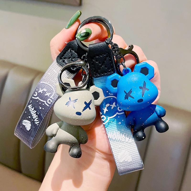 Chameleon Stylish Resin Bear Keychain Cute Couple Car Accessory Perfect For Birthdays And Holidays