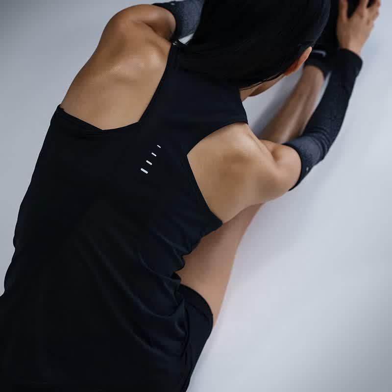 

Nike Women s Swift DF Training Tank Top M