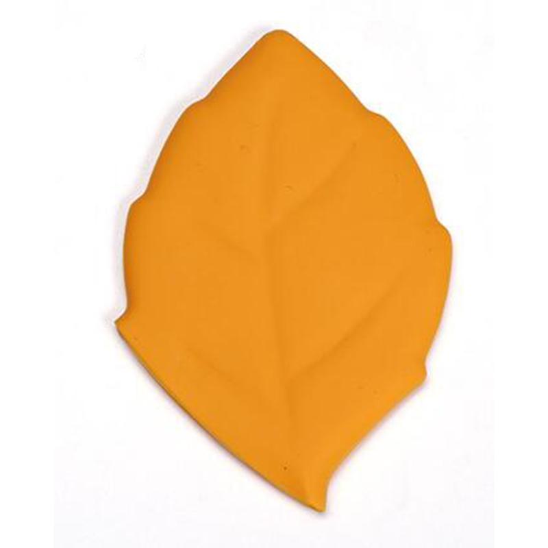 

Портативная дорожная силиконовая чашка для воды, персонализированная форма кленового листа, уличная чашка для мытья, держатель для зубных щеток, крышка, чашка для рта 100ml оранжевый