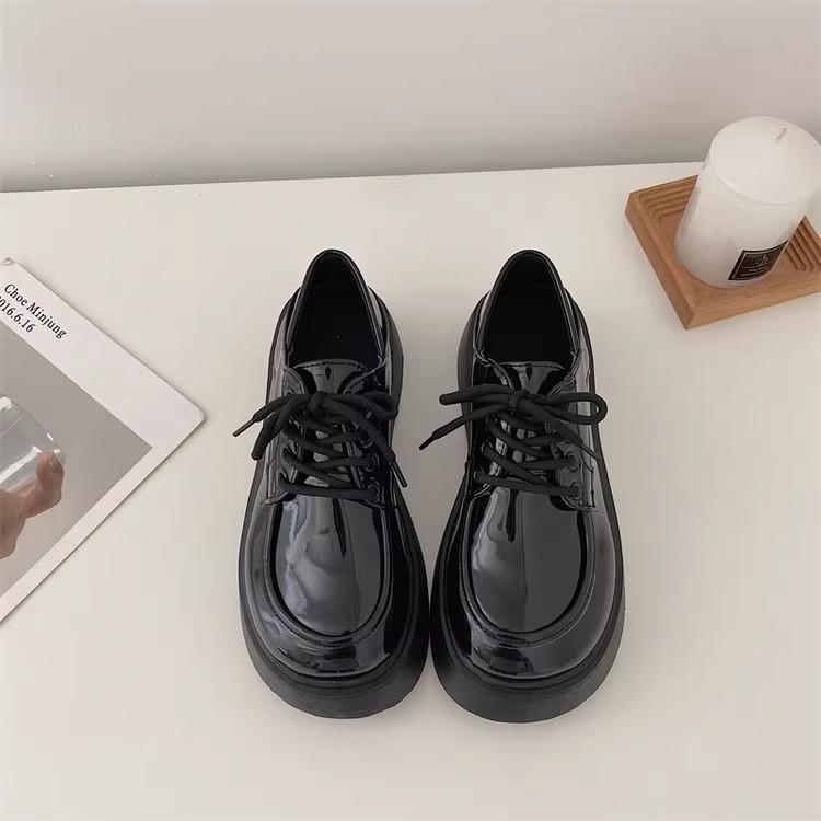 

Thick-soled British style jk small leather shoes women s round head factory patent leather heightening students with skirts two wear loafers 40