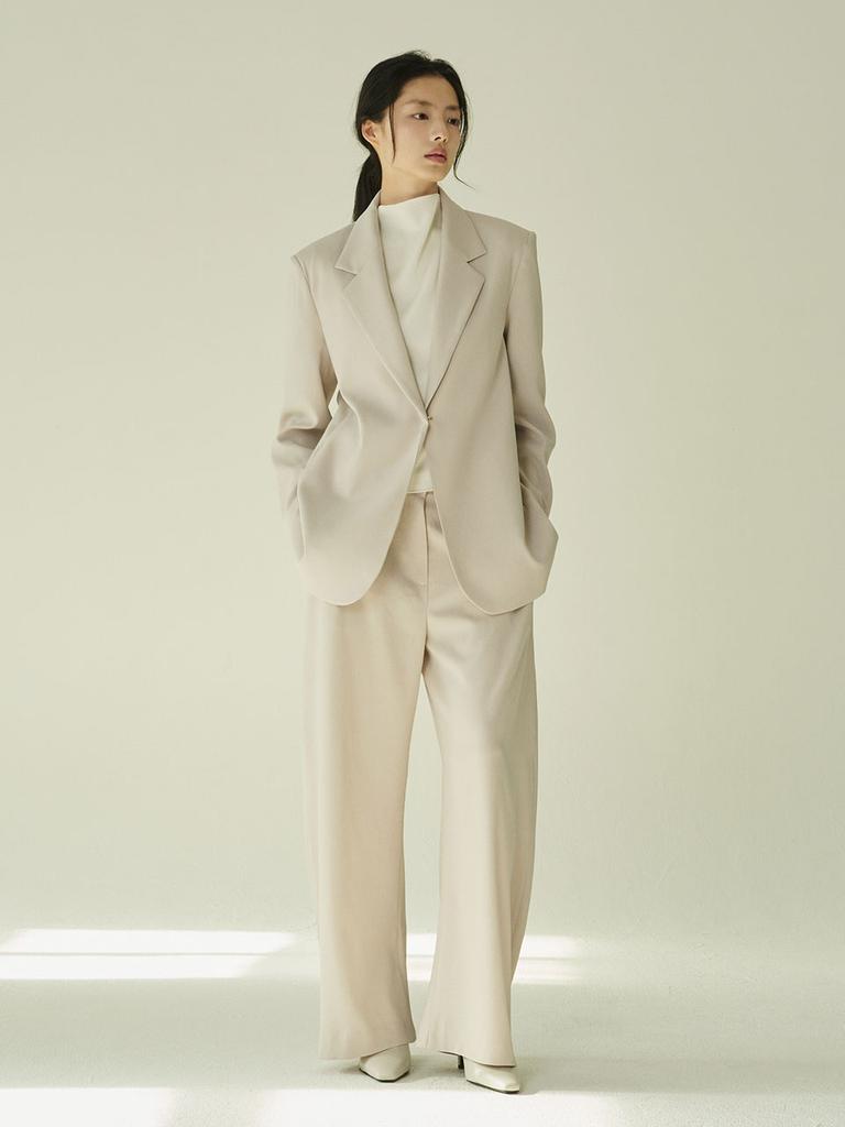 NOUVE Curved Tailoring Pants - Ash Beige