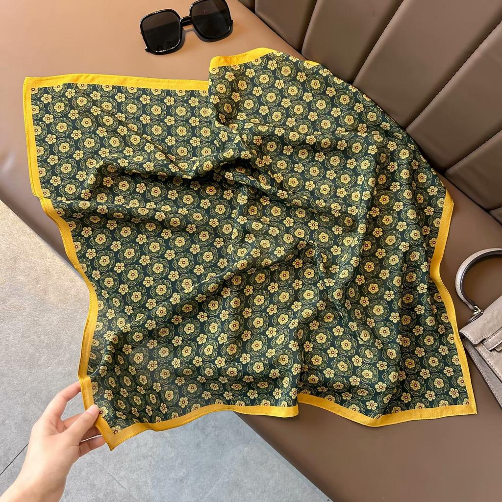 Retro Old Money Wind Silk Double Crepe Silk Scarf Women's Spring and Summer Senior Sense Versatile 100% Mulberry Silk Square Scarf Thin Scarf