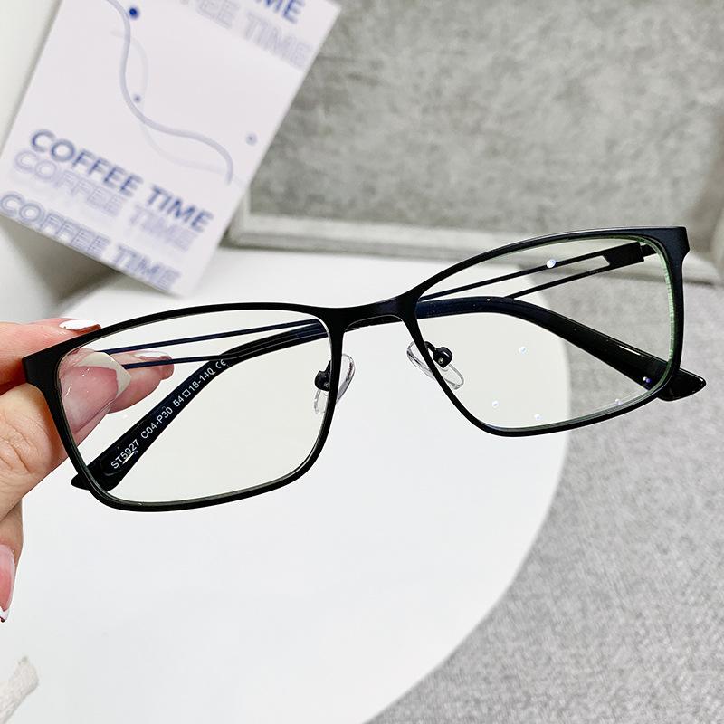 

Men Fashion Square Eyewear Ultralight Metal Prescription Glasses Alloy Frame Myopia -1 -1.25 -1.5 -1.75 0