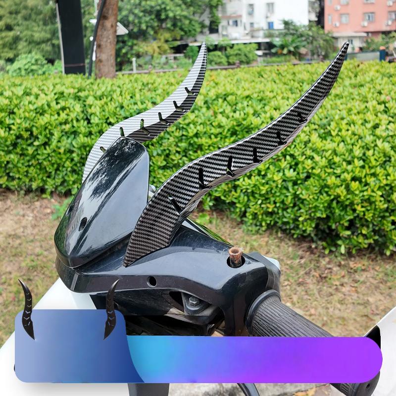 2 Pezzi Decorazione Universale 3D Corno di Drago per Tetto Auto Personalizzata Accessori Creativi e Cool per Esterno Auto Con Adesivi 3D Corno di Bue