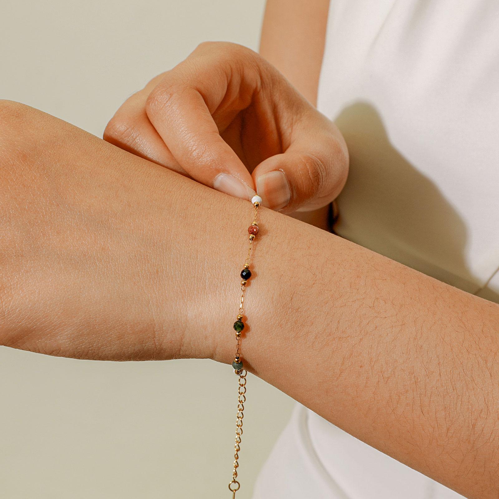 

Nature Stone Beaded Chain Anklet Bracelet on Leg For Women, Stainless Steel 18k Gold Plated Beach Foot Anklet Jewelry Gift