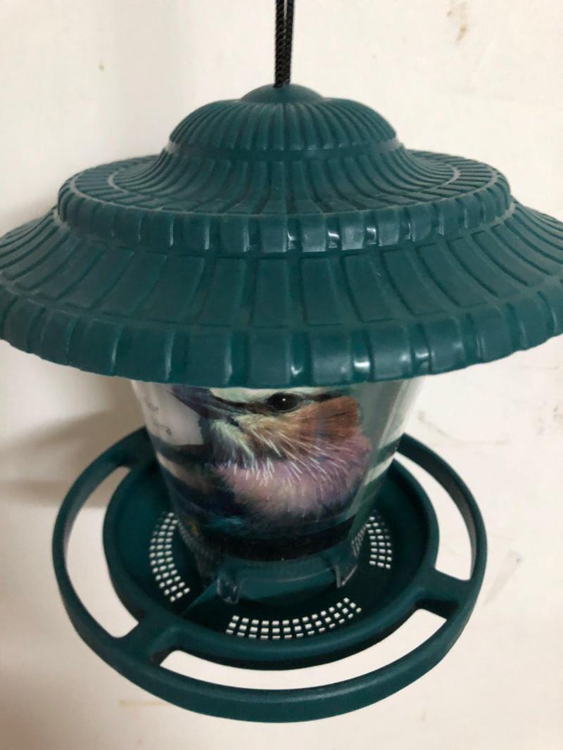 

Кормушка для диких птиц Балконная уличная водонепроницаемая подвесная кормушка Аксессуары для птиц Поилка для колибри Товары для попугаев Домашние животные