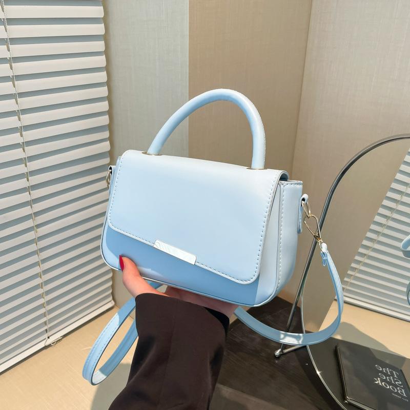 Trendy texture personalized bag women's 2025 new fashion simple casual temperament commuting shoulder messenger handbag