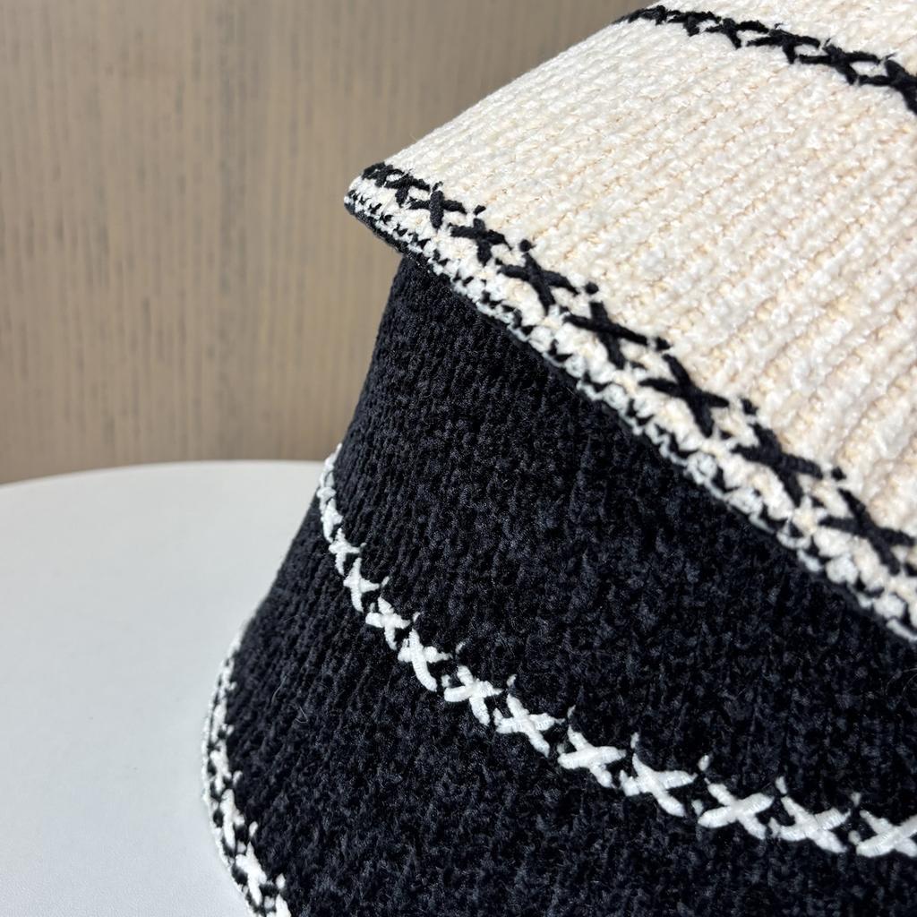 Plain and Versatile Bucket Hat Women's Autumn and Winter New Outdoor Warm Show Face Small Big Head Circumference Knitted Bucket Hat