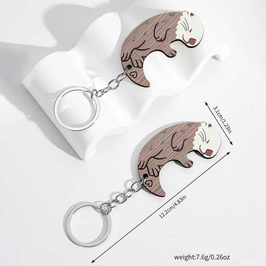 Wooden Otter Couple Keychain Pendant - Valentine's Gift for Partners and Friends
