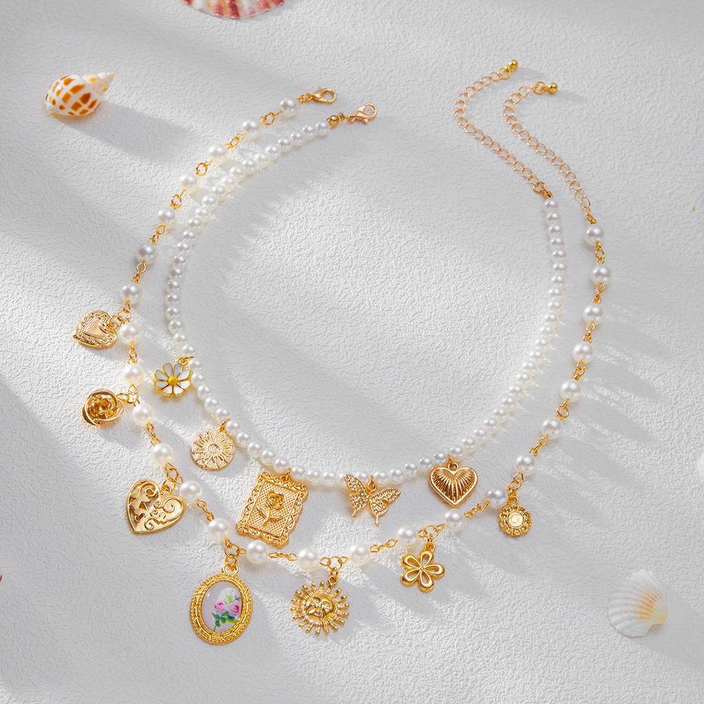 Holiday Style Butterfly Sunflower Alloy Necklace Sexy Spice Girls Pearl Beaded Collarbone Chain Fashion Retro Light Luxury Women's Necklace