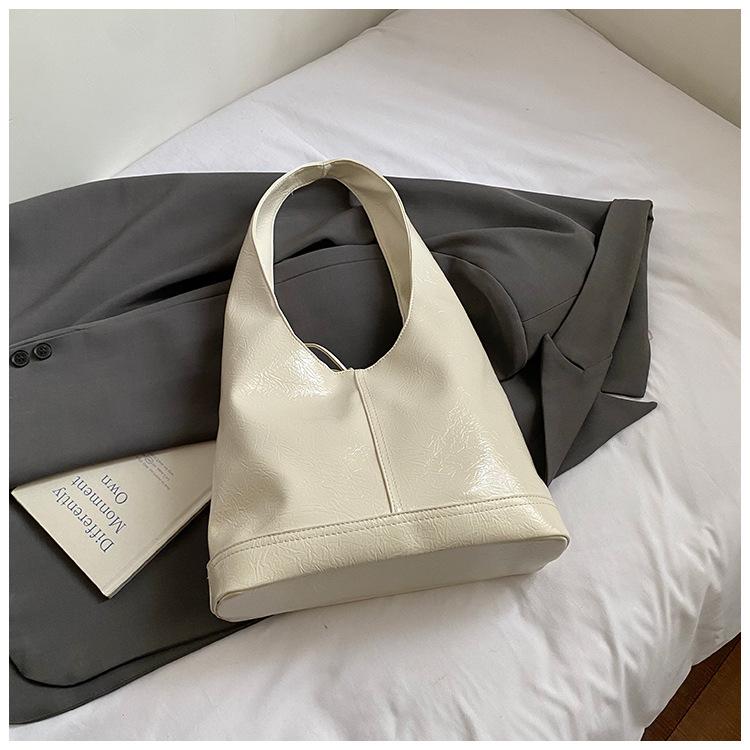 

Сумка-тоут большой вместимости для поездок на работу, женская 2025, новая, повседневная, на плечо, подмышку, портативная, персонализированная белый