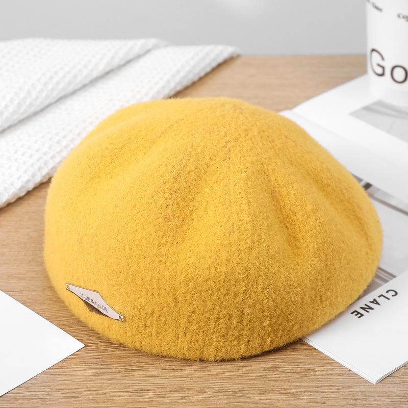 Korean Version of Autumn and Winter Fashion Hat for Women Knitted Breathable Beret Casual and Versatile Fashion Forward Hat Painter Hat