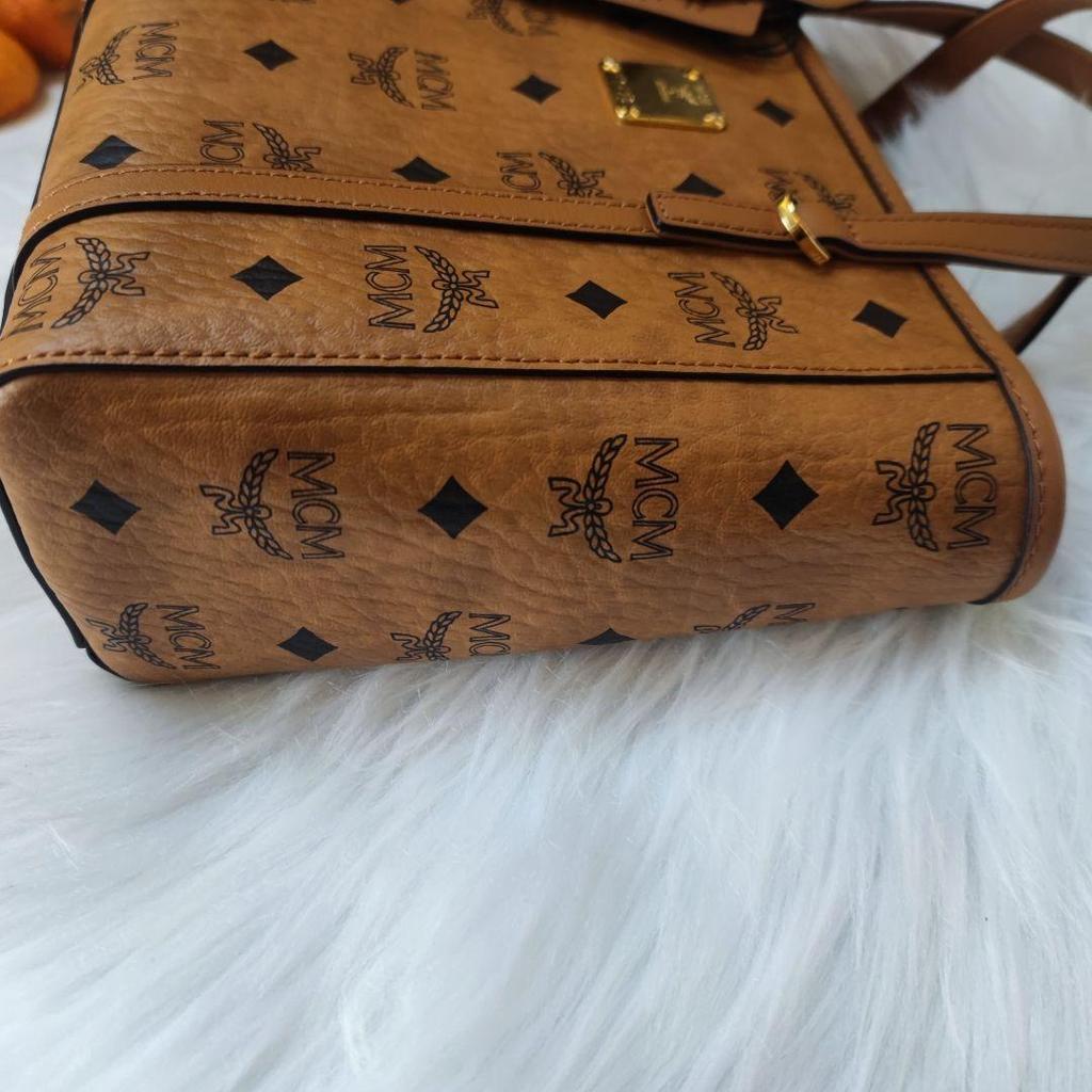 [Pre-Owned] Toni Classic Monogram Print Tote Crossbody Shopping Bag - Unused #5TPX7R