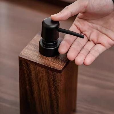 Productos para el baño – Dispensadores de jabón líquido