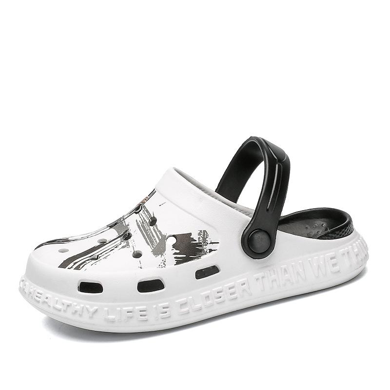 Children's Hole Shoes Summer Cartoon Children Children Middle-aged and Older Children Boys Beach Shoes Indoor Sandals Non-slip Soft-soled Slippers