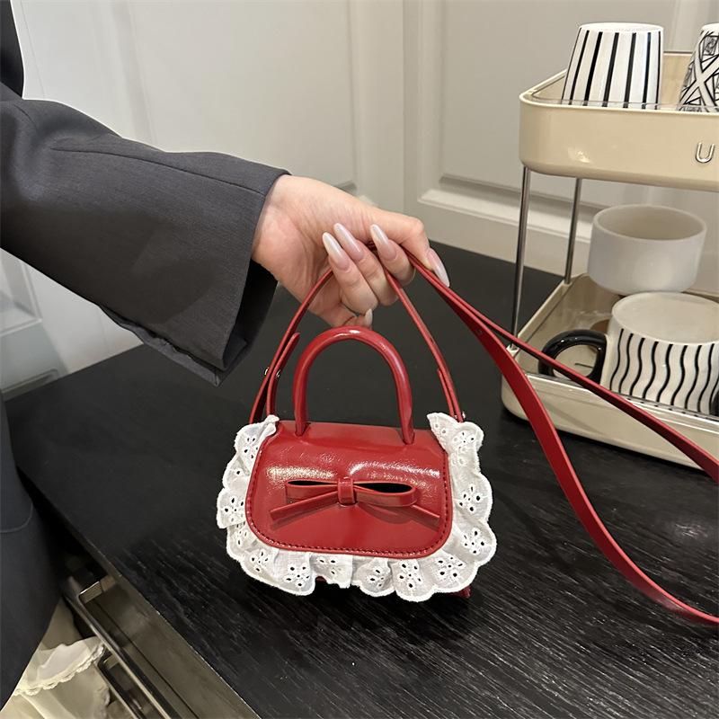 Versatile Vintage Lace Trim Pu Small Square Crossbody Bag For Women Daily Commute