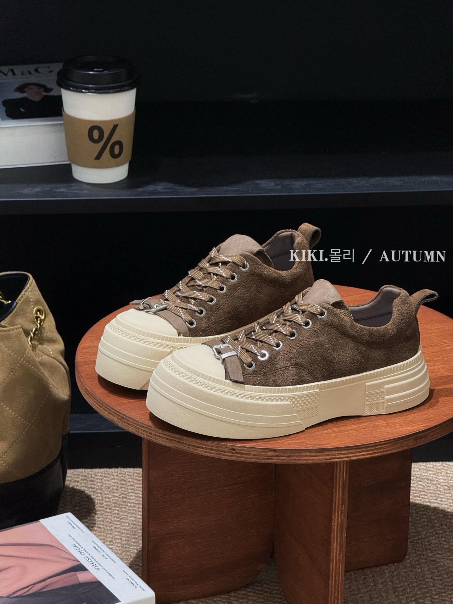 

Ретро женские кеды из коровьей кожи, тренд инс, ранняя осень 2025, новая нишевая деконструкция на толстой подошве, увеличивающие рост, повседневные спортивные туфли 35