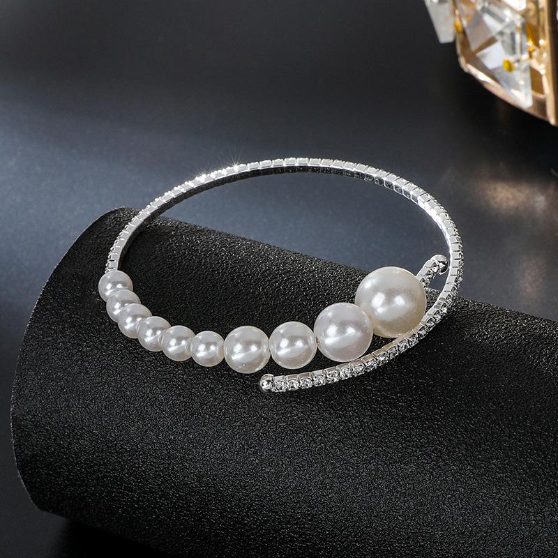 

Fashion Rhinestone Pearl Bracelet Women Alloy Adjustable Trendy Commute Style срібний