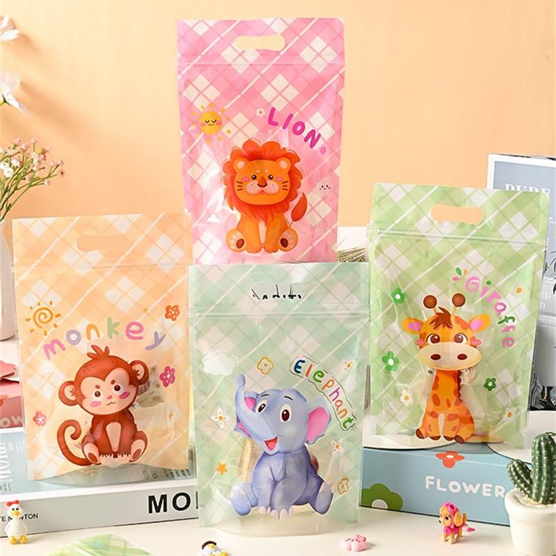 50Pcs Cartoon Animal Plastic Bags Snowflake Crisp Cookies Nougat Portable Ziplock Self Sealing Party Gift Packaging