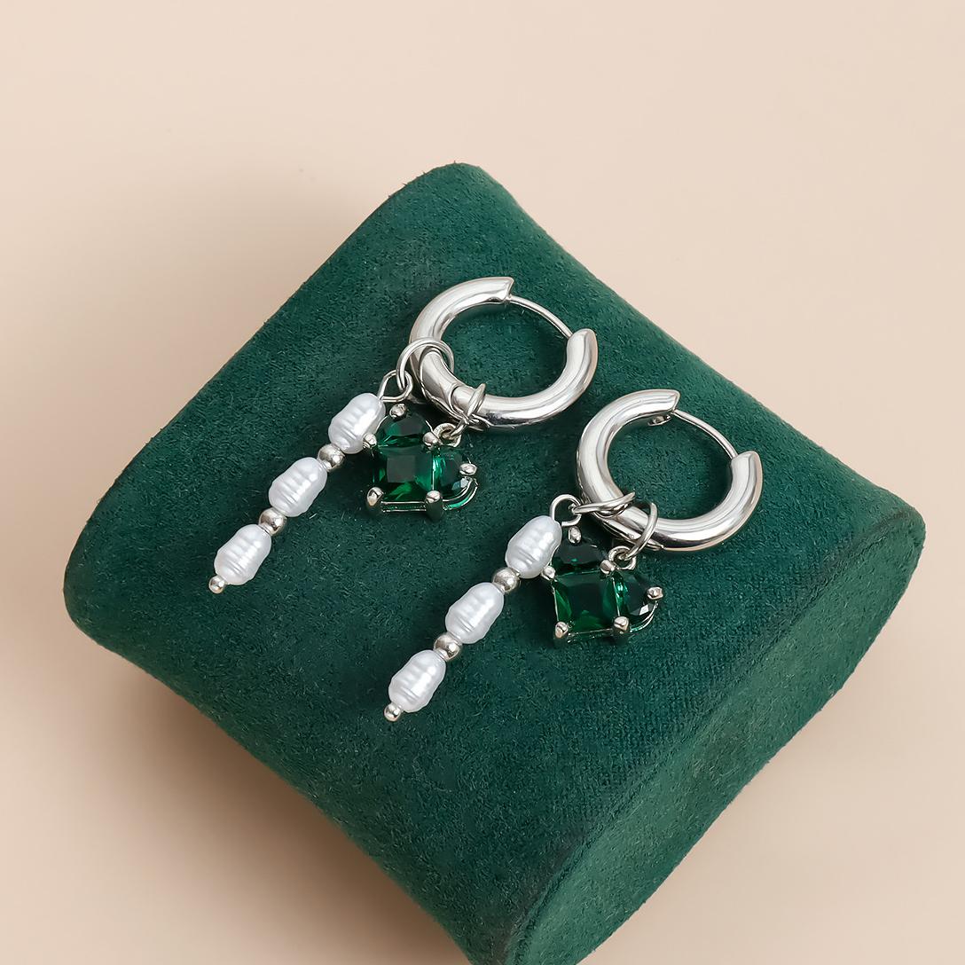 

Bilayer Pearls Green Beaded Necklace for Women Baroque Pearl Chokers Earrings Heart Pendant Zircon Sets Femlale Clavicle Chains