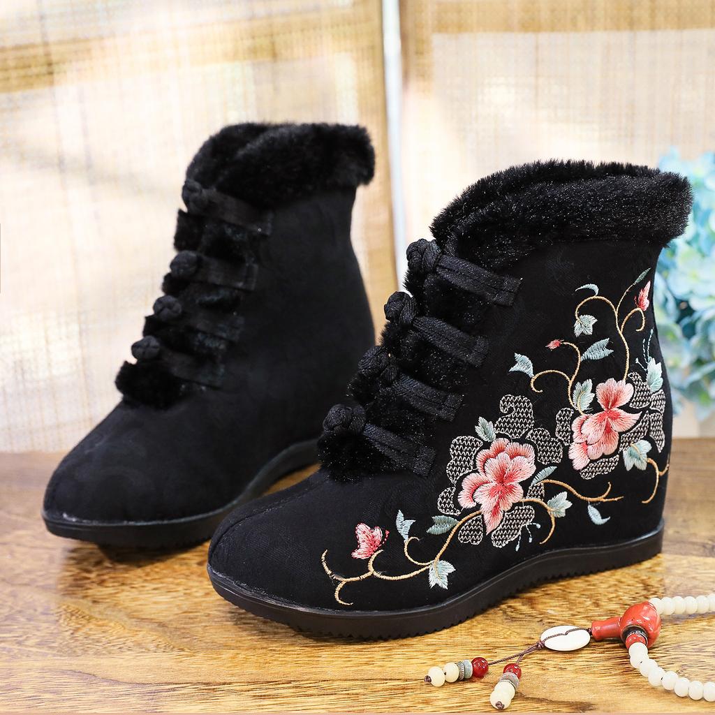 Chinese Style Embroidered Floral Cotton Boots Wedges Heel Women's Fur Winter Warm Ankle Snow Shoes Comfortable Bottines Size 35