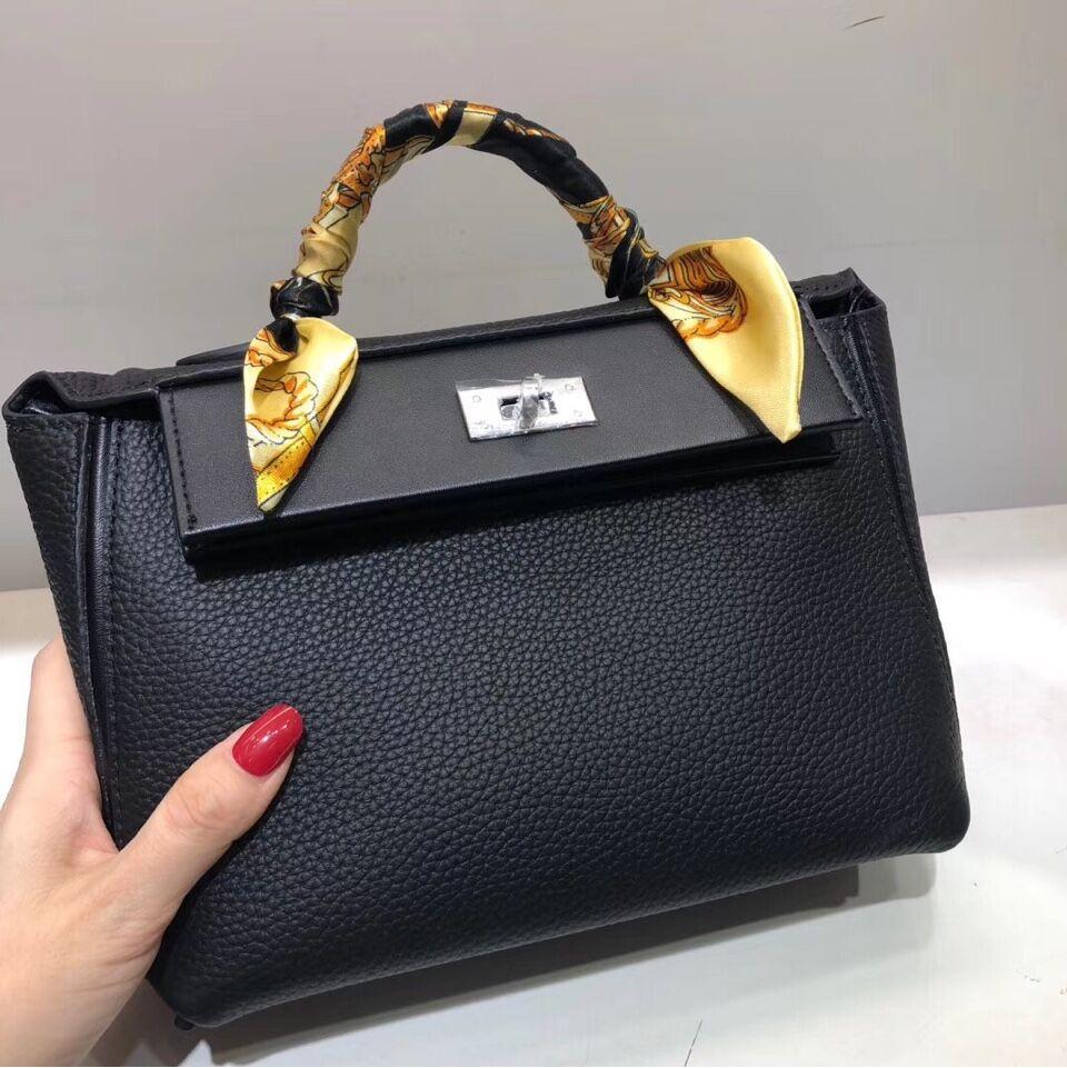 

Новый стиль 2424 Рулет из говядины Мини Сумка из мягкой кожи из коровьей кожи верхнего слоя Модная сумка на одно плечо Женская сумка Small Size 22CM чёрный