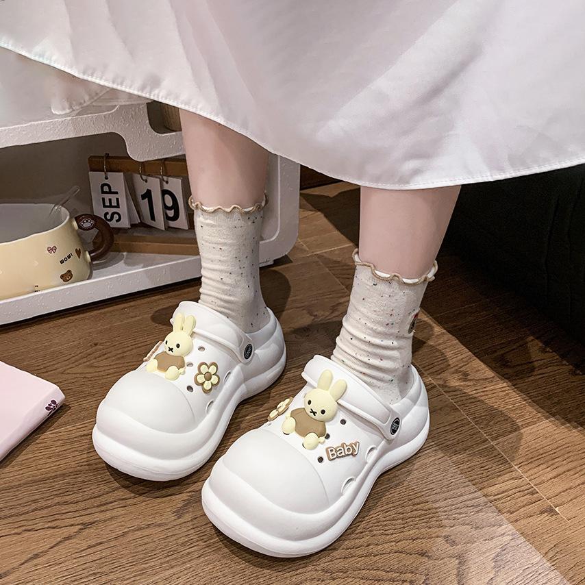 2025 Summer Wear, Step On Shit, Thick-soled Cute Dolls, Hole Shoes, Women's Heightening Bag Head, Girl's Heart Two Wear Sandals