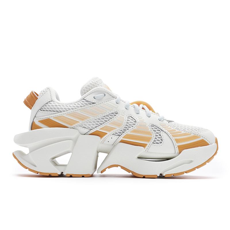 FILA Space Comfortable Classic Versatile Low-Top Lifestyle Sneakers Women sneakers White Yellow F12W533129FMI