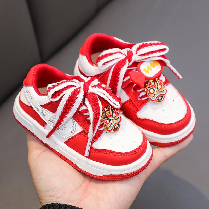 2026 Baby Walker Shoes: Red Non-slip Soft Sole, Unisex, Closed-toe for Toddlers Aged 1-3.