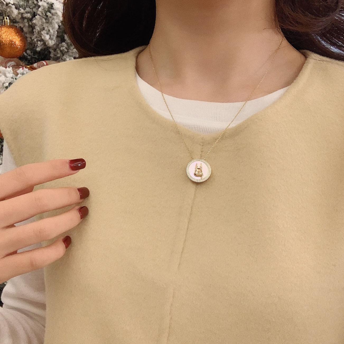 

Diamond-Studded Rabbit Magic Necklace - Women s Gold-Plated S925 Sterling Silver with Elegant Carrot Pendant. 925 Silver